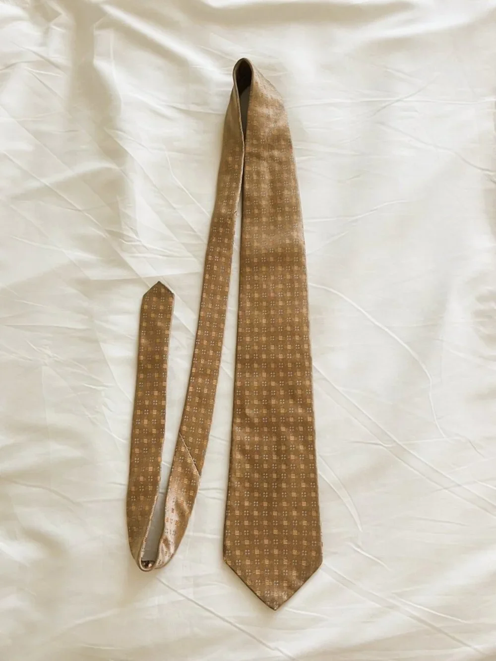 Calvin Klein 100% Silk Men's Necktie
